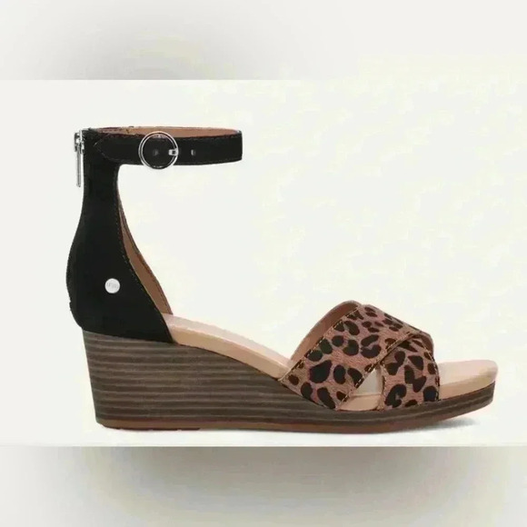 UGG Shoes - UGG Eugenia Leopard